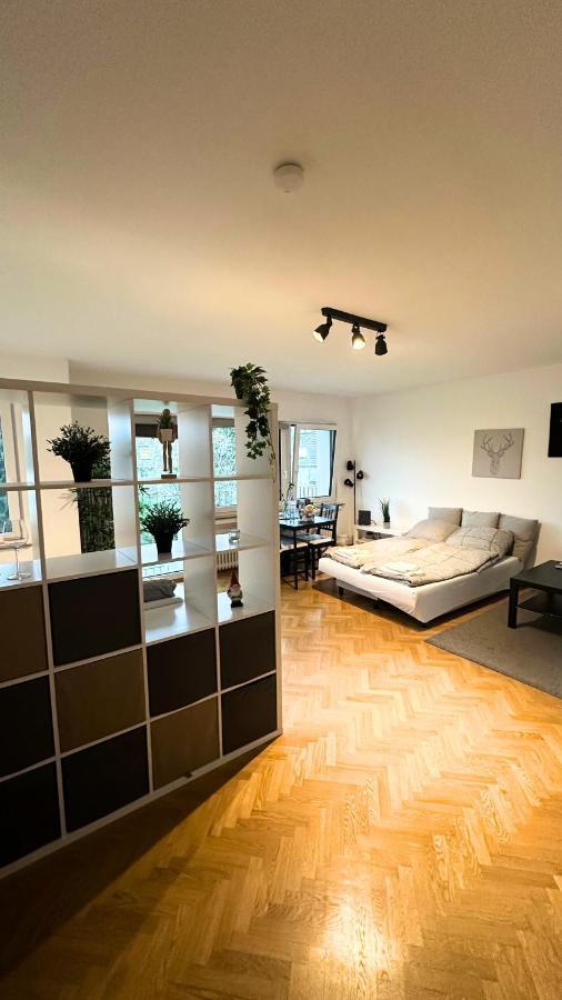 Cozy With Kitchen + Balcony New! *